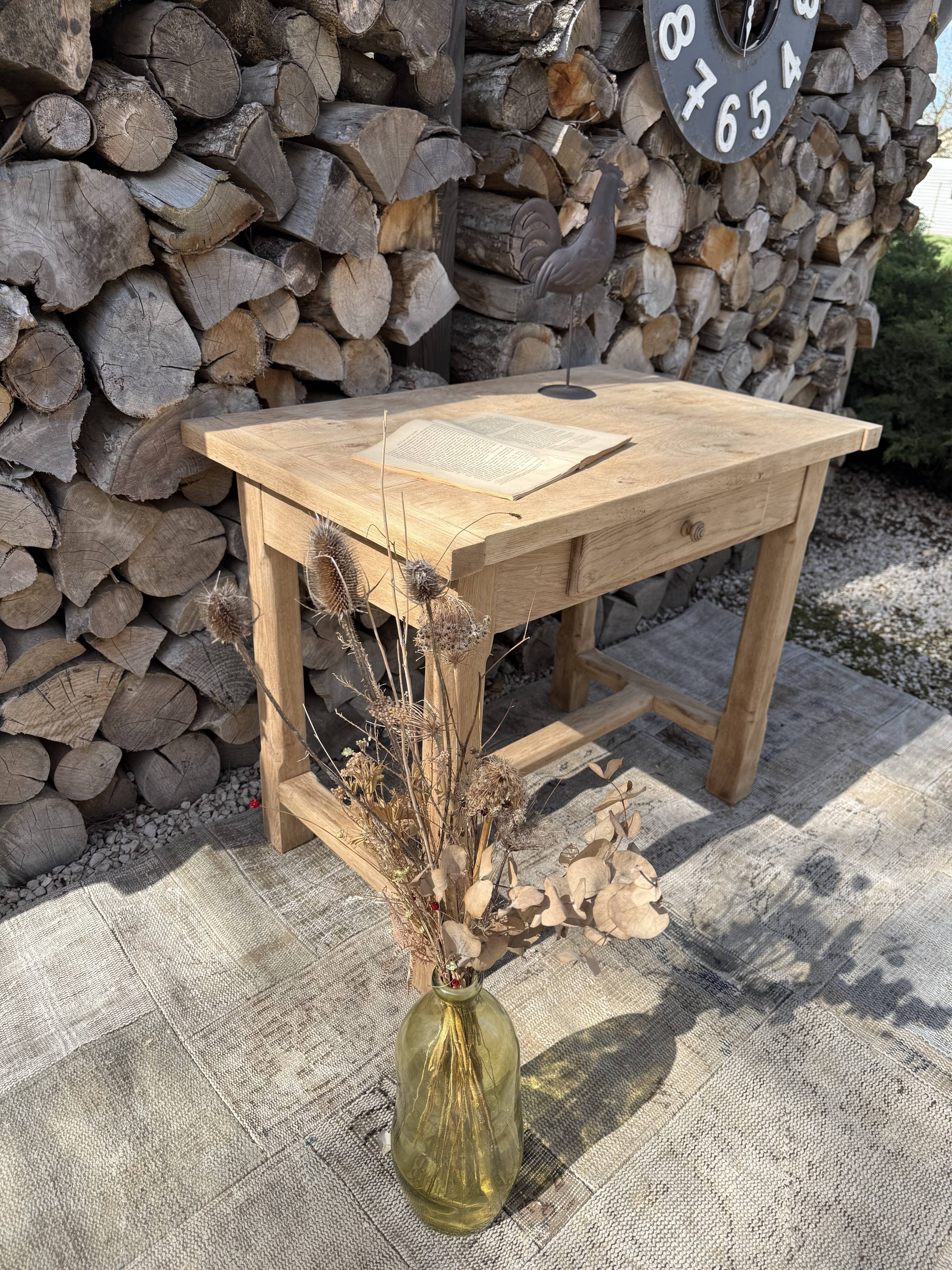 Small farmhouse table 90cm