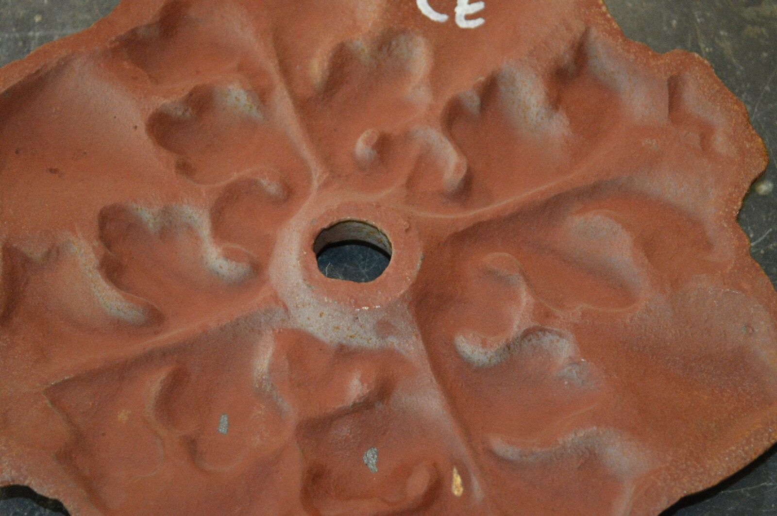 cast iron anchor rosette