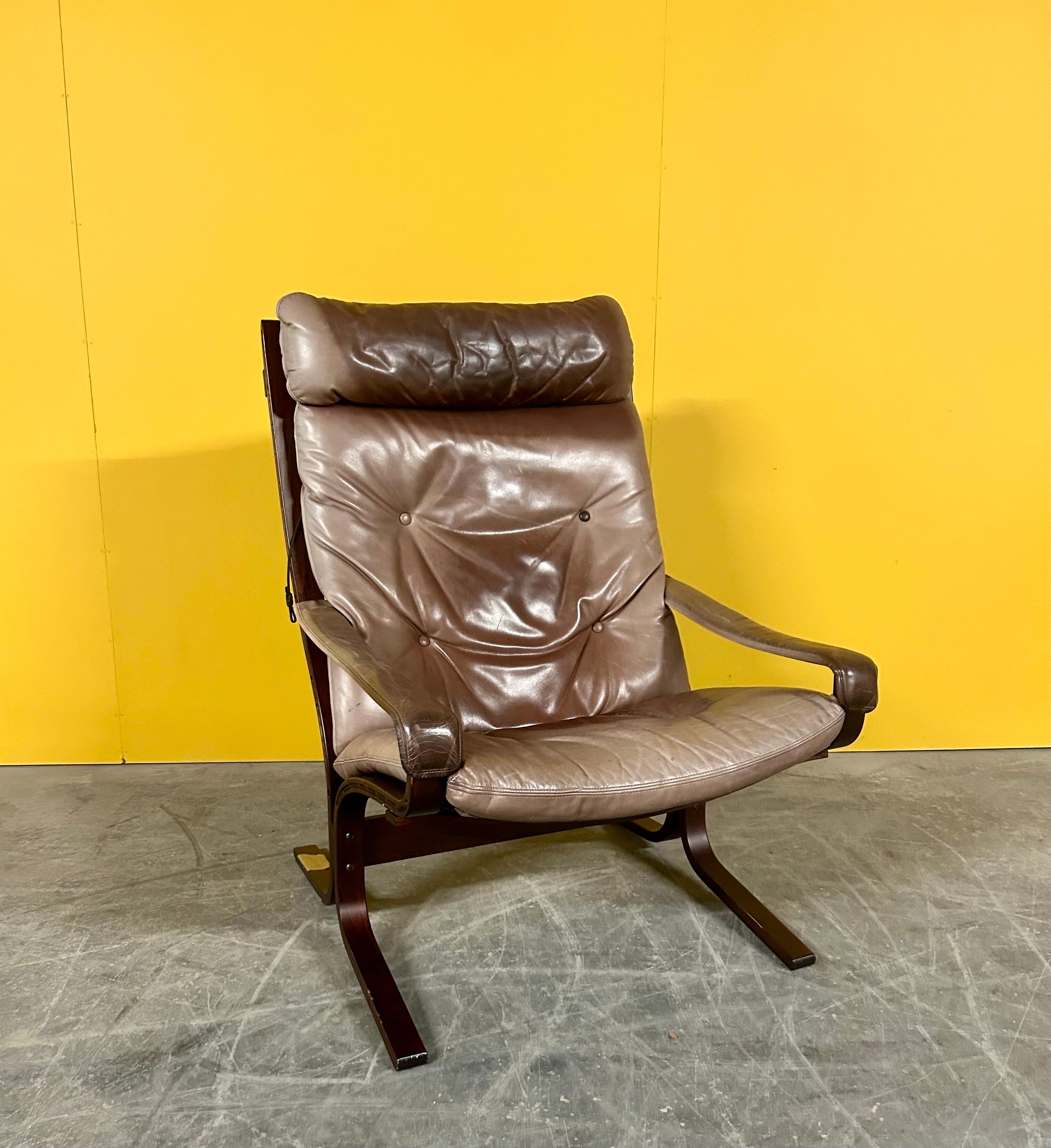 Scandinavian  `Siesta` lounge chair by Ingmar Relling