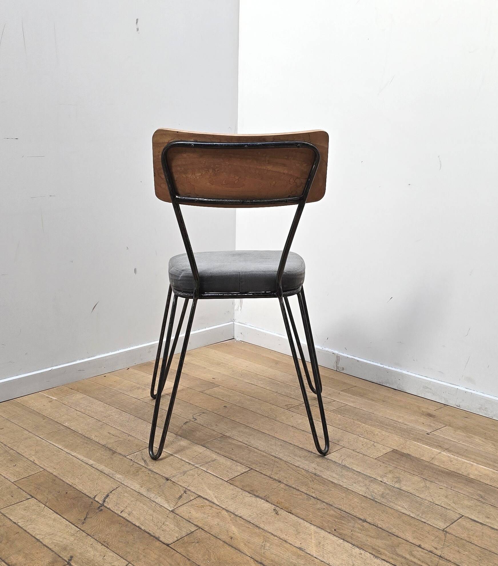 Set of 4 industrial chairs, Manufactori