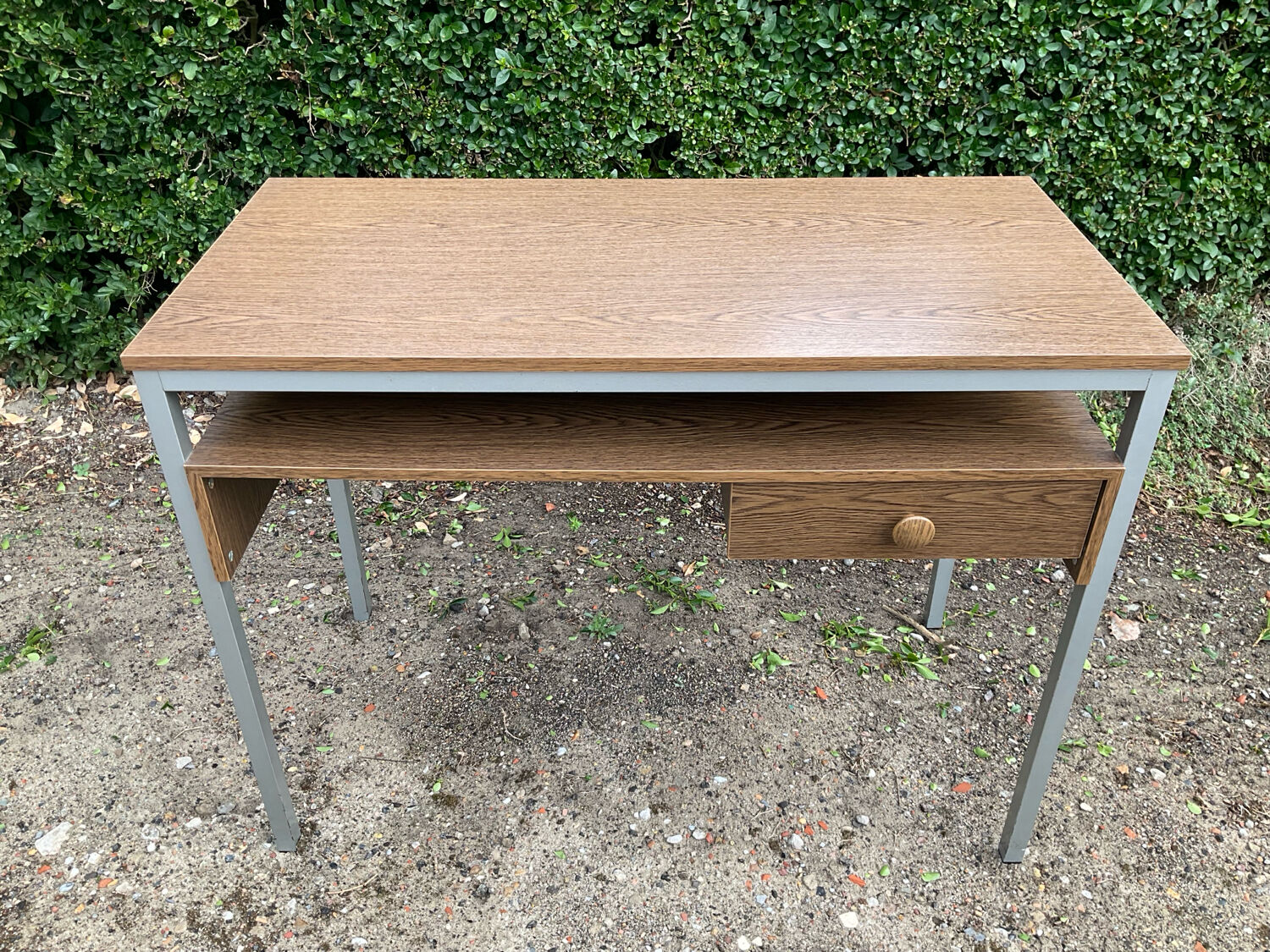 Bureau vintage des années 60-70