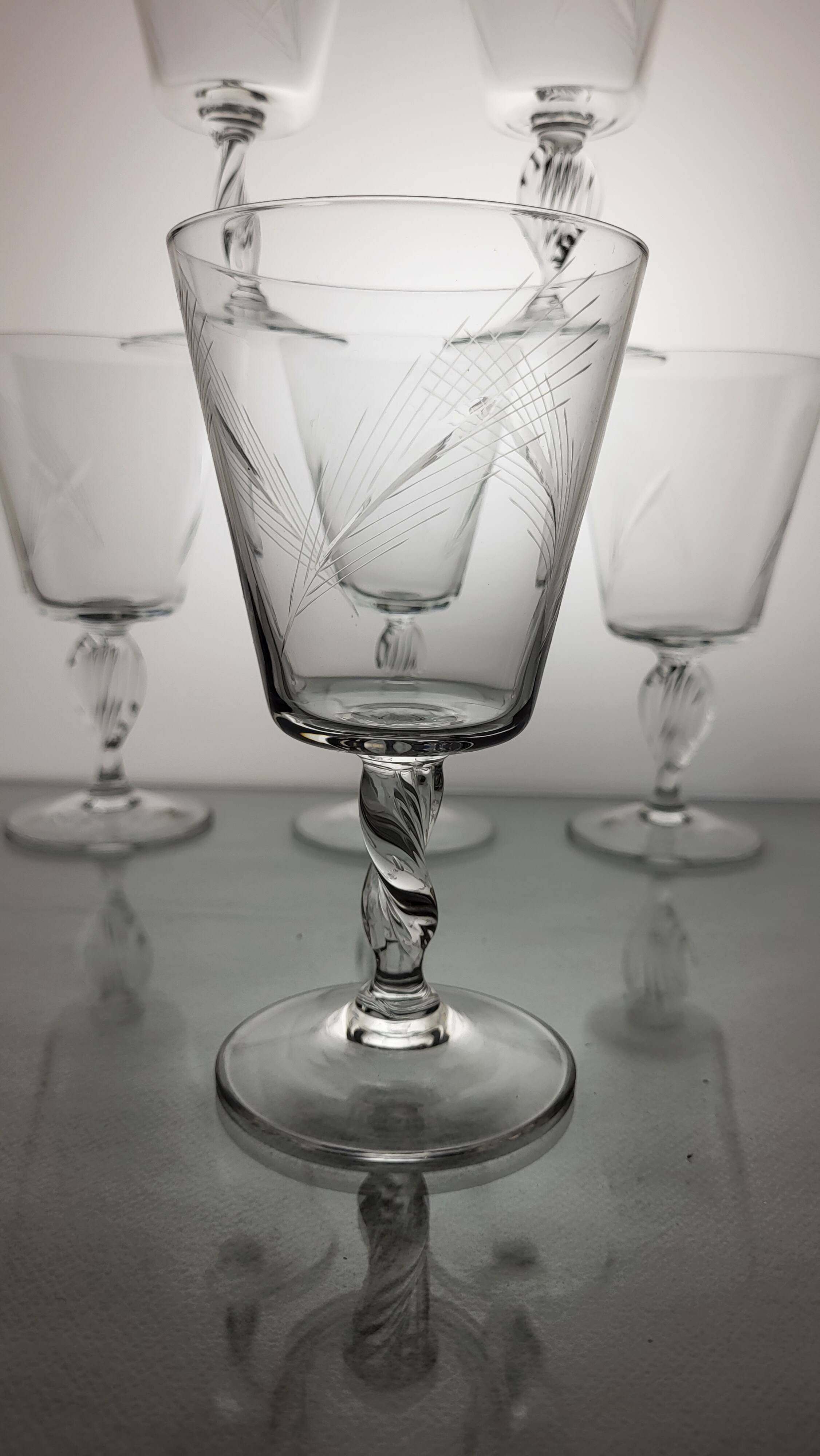6 crystal water/wine glasses from the 60s (wheat)