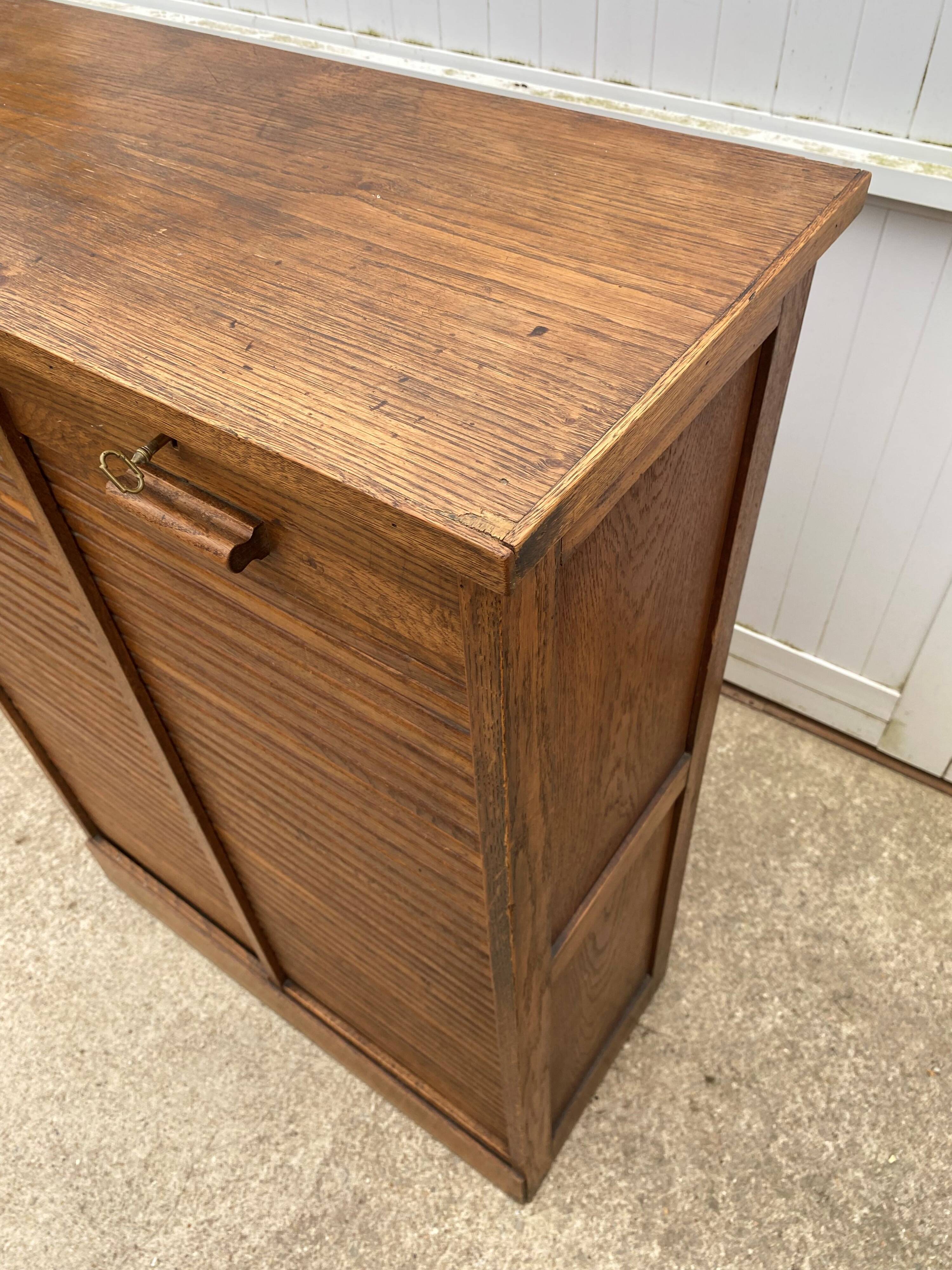 Classeur De Bureau En Chêne à Rideaux Et Tiroirs – Style Antique XXe