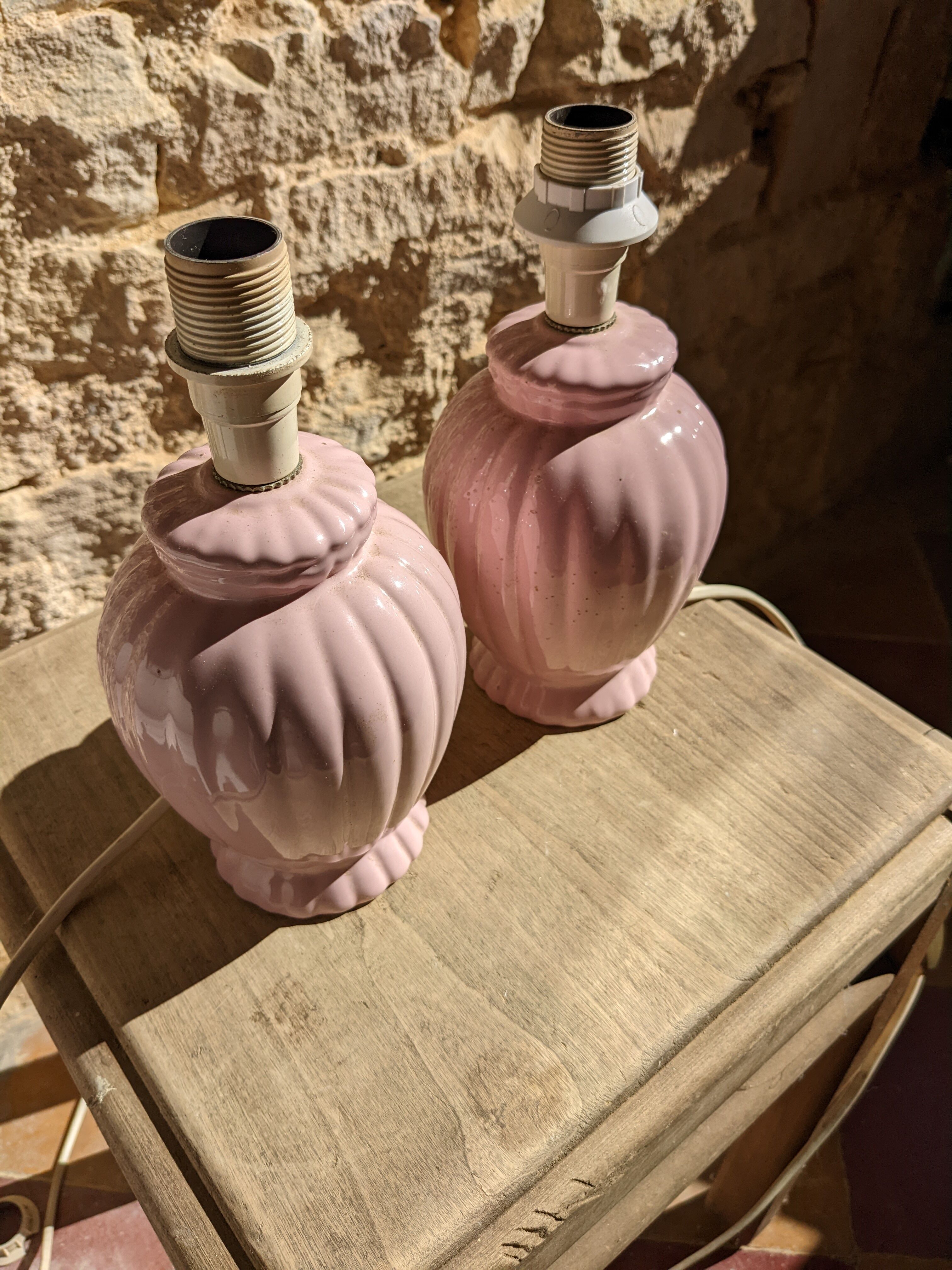 Pair of bedside lamps feet