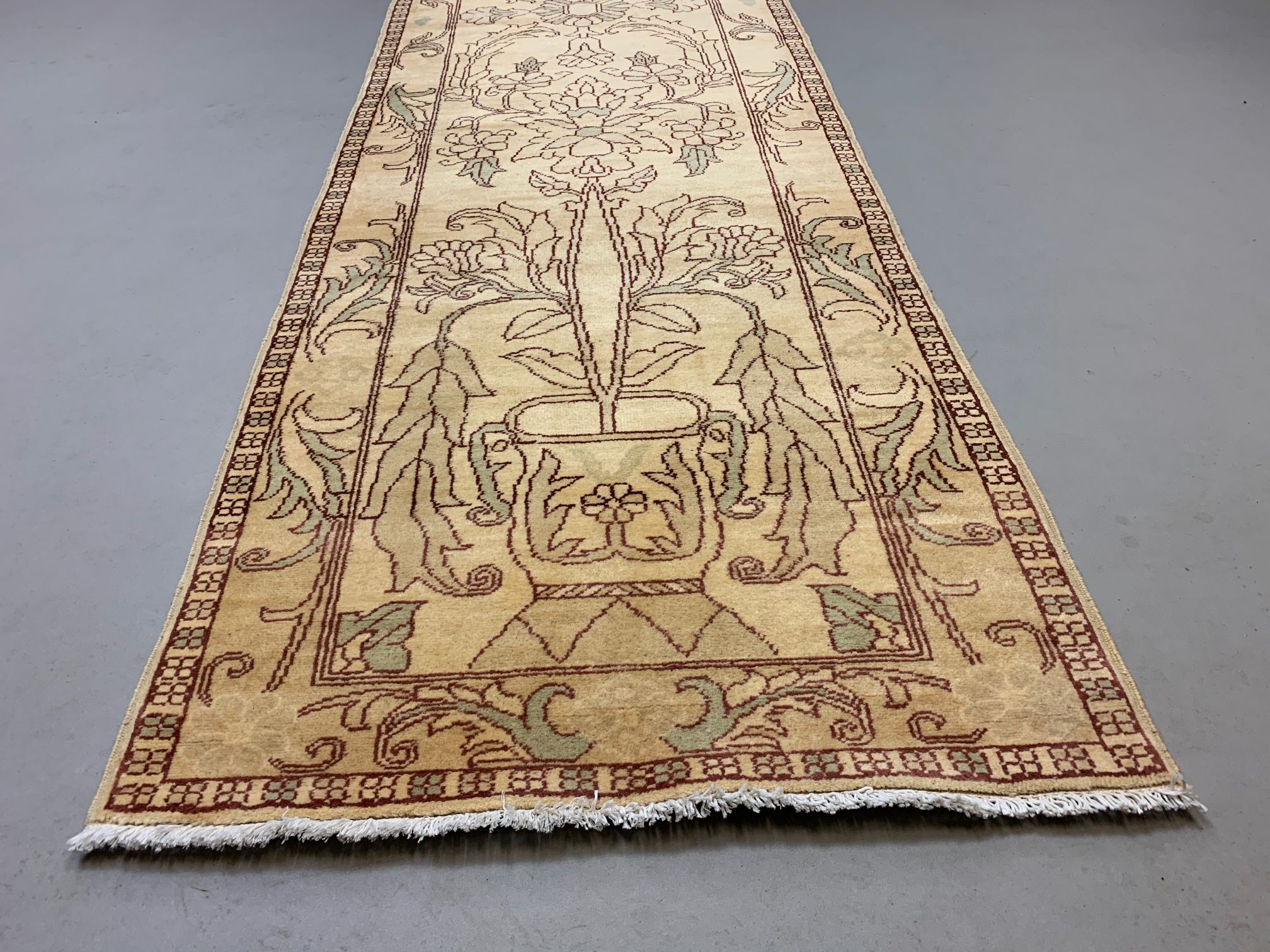 Long Ziegler Runner 342x82 cm
