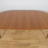 Mid-century round teak extendable dining table from Skovmand & Andersen, Denmark, 1960s