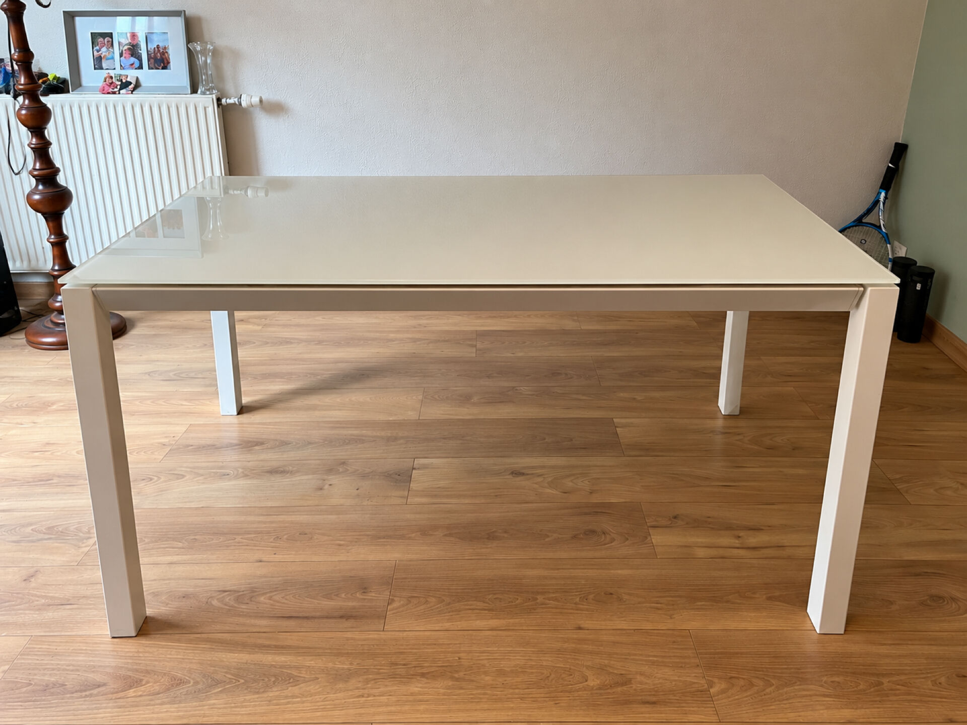 Extendable dining table 'Baron' by Calligaris, glass and metal