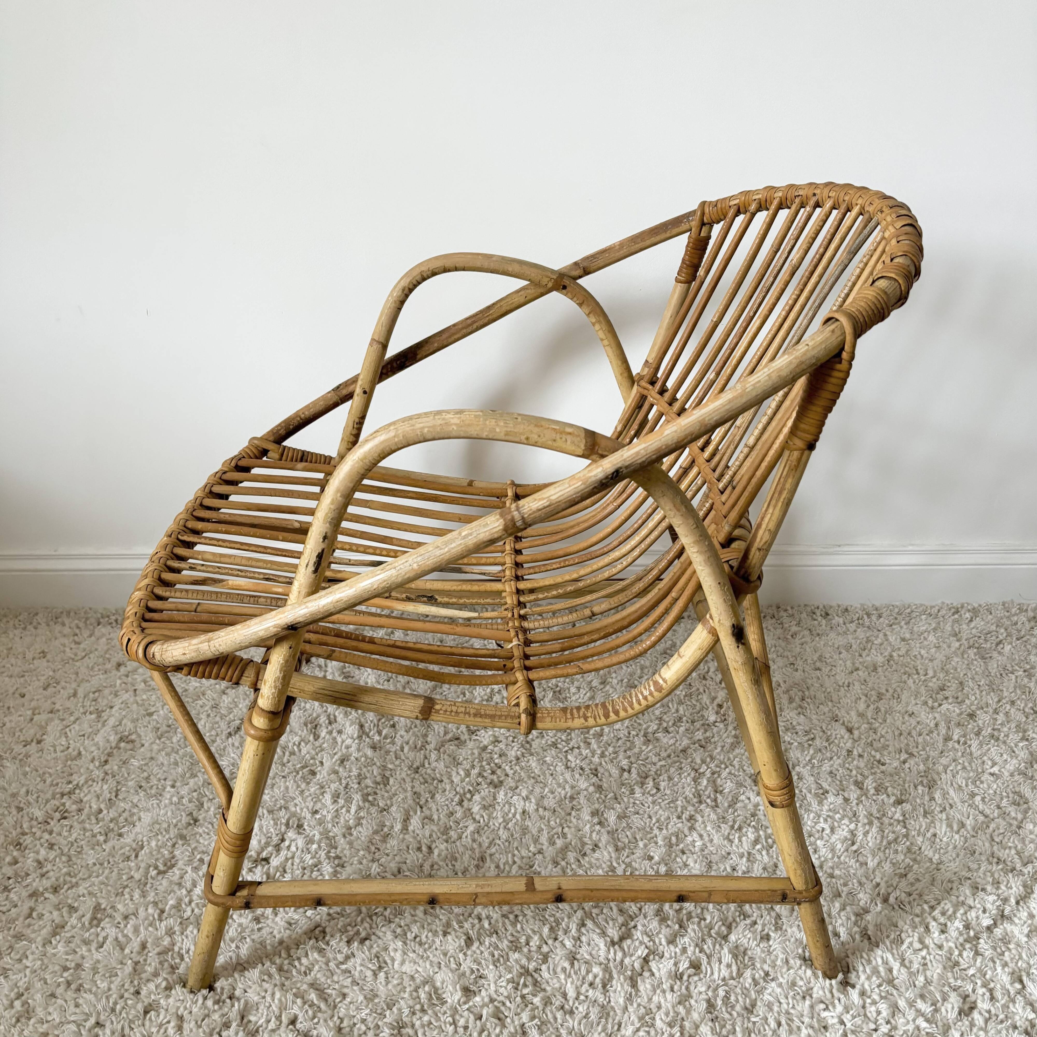 Rattan shell armchair