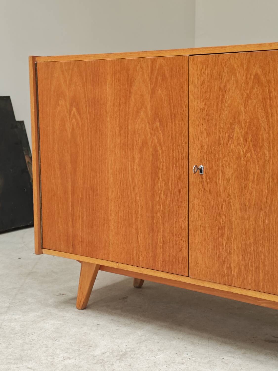 Enfilade U460 wood by Jiri Jiroutek for Intérier Praha