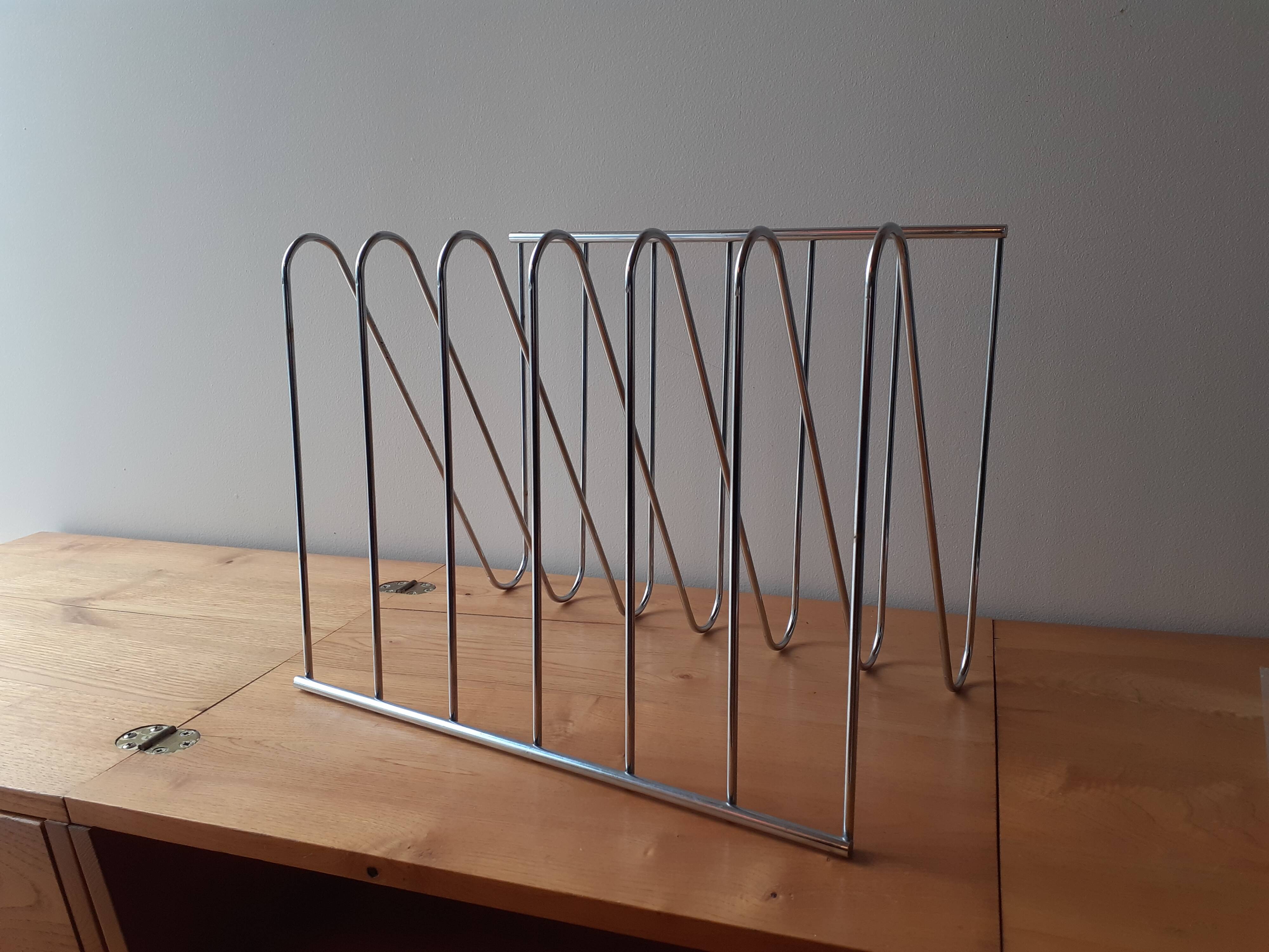 Magazine or vinyl holder - chrome steel design