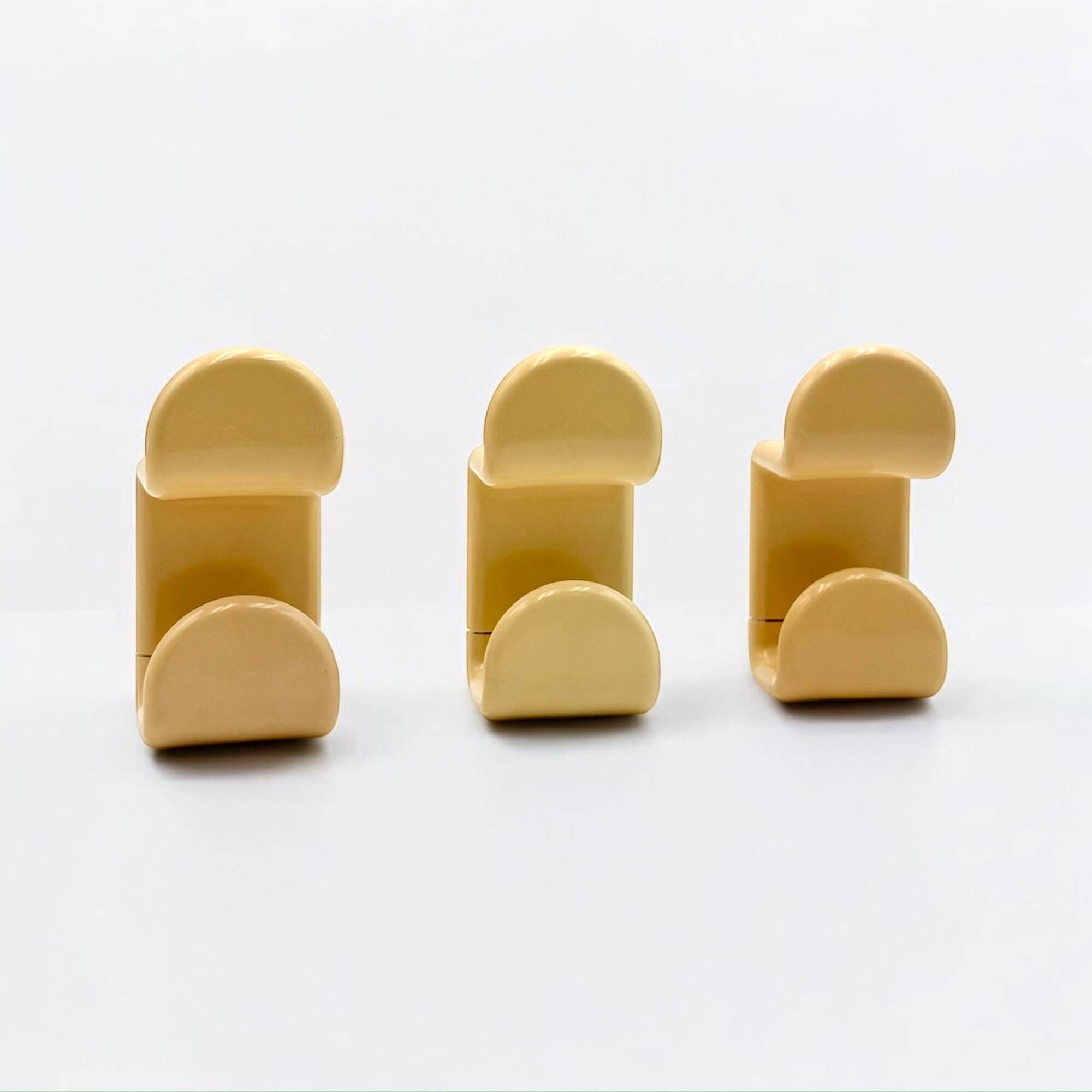 Set of Beige Coat Hooks by Ambrogio Rossari for Gedy, 1970s
