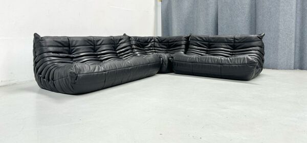 Ensemble de salon Togo français en cuir noir par Michel Ducaroy pour Ligne Roset, ensemble de 3 pièces