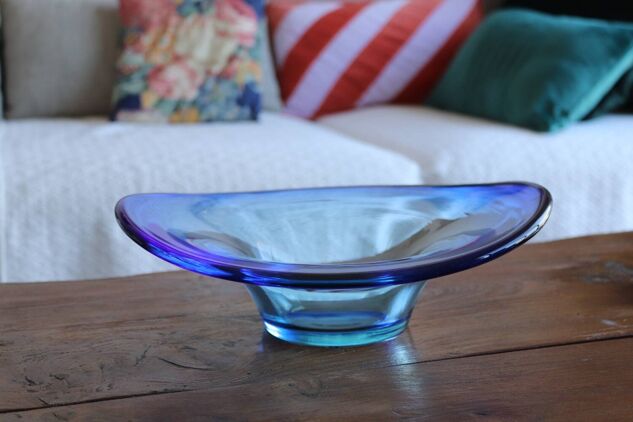 Coupelle en verre bleu scandinave vintage