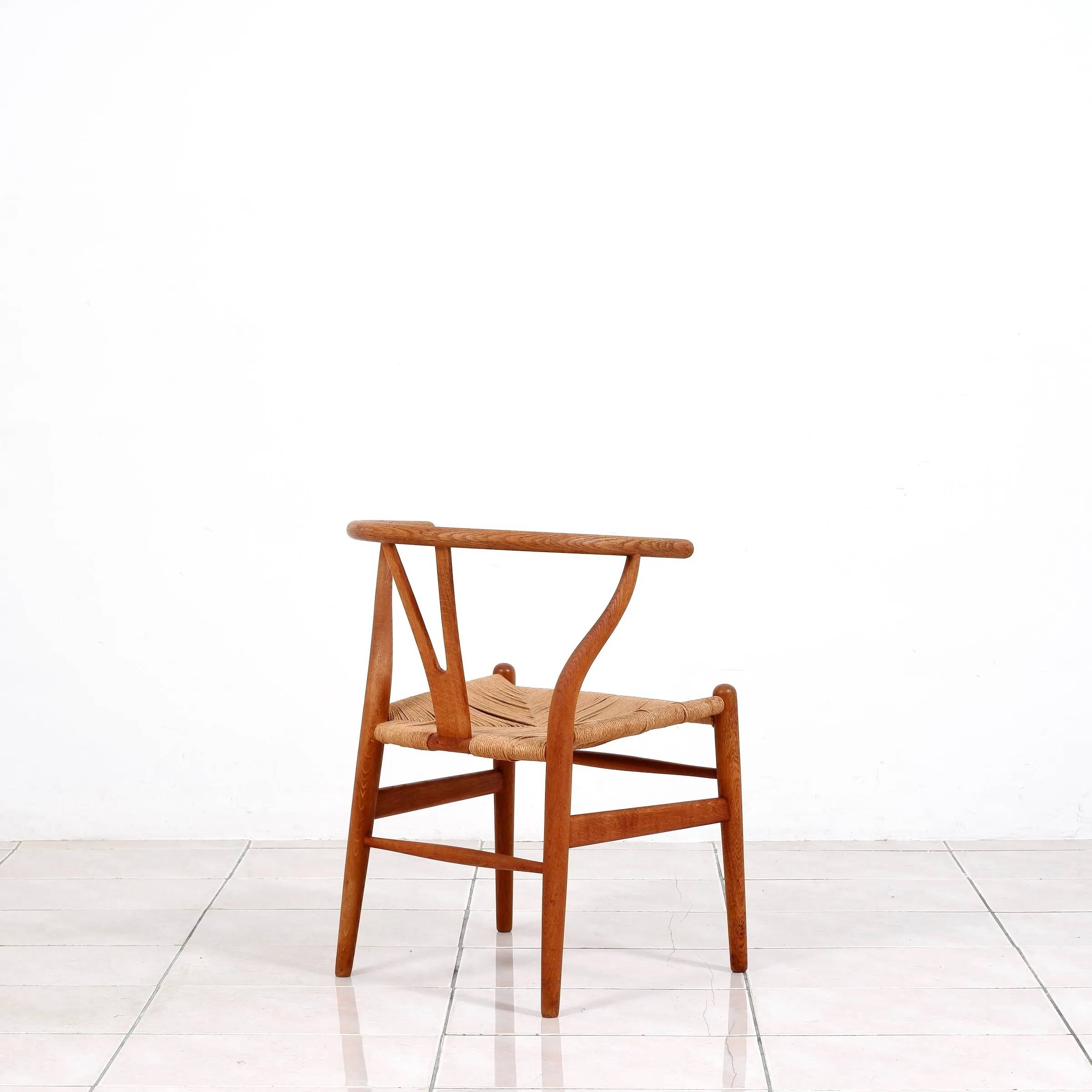 4 "CH24" Wishbone dining chairs by Hans J. Wegner for Carl Hansen & Son