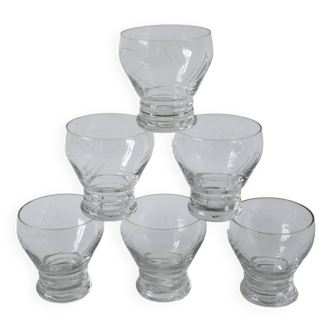 lot de 6 verres à vin en verre ciselé 1960 9 X 8 cm