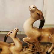 Couple d'antilopes art déco en céramique