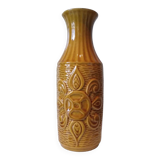 Ceramic vase