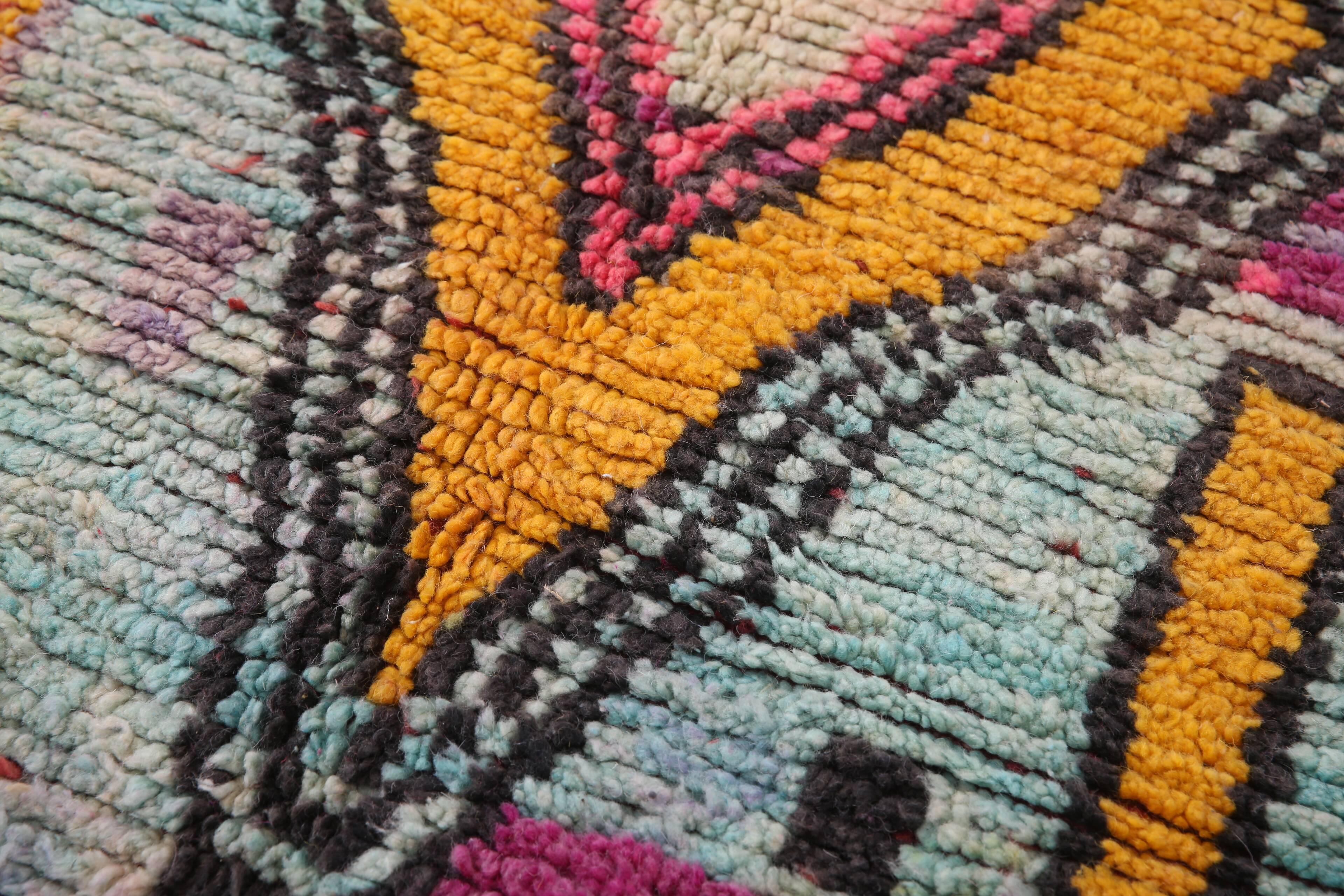 Colorful Contemporary Moroccan rug 134 x 197 cm - Authentic Boujaad Rug