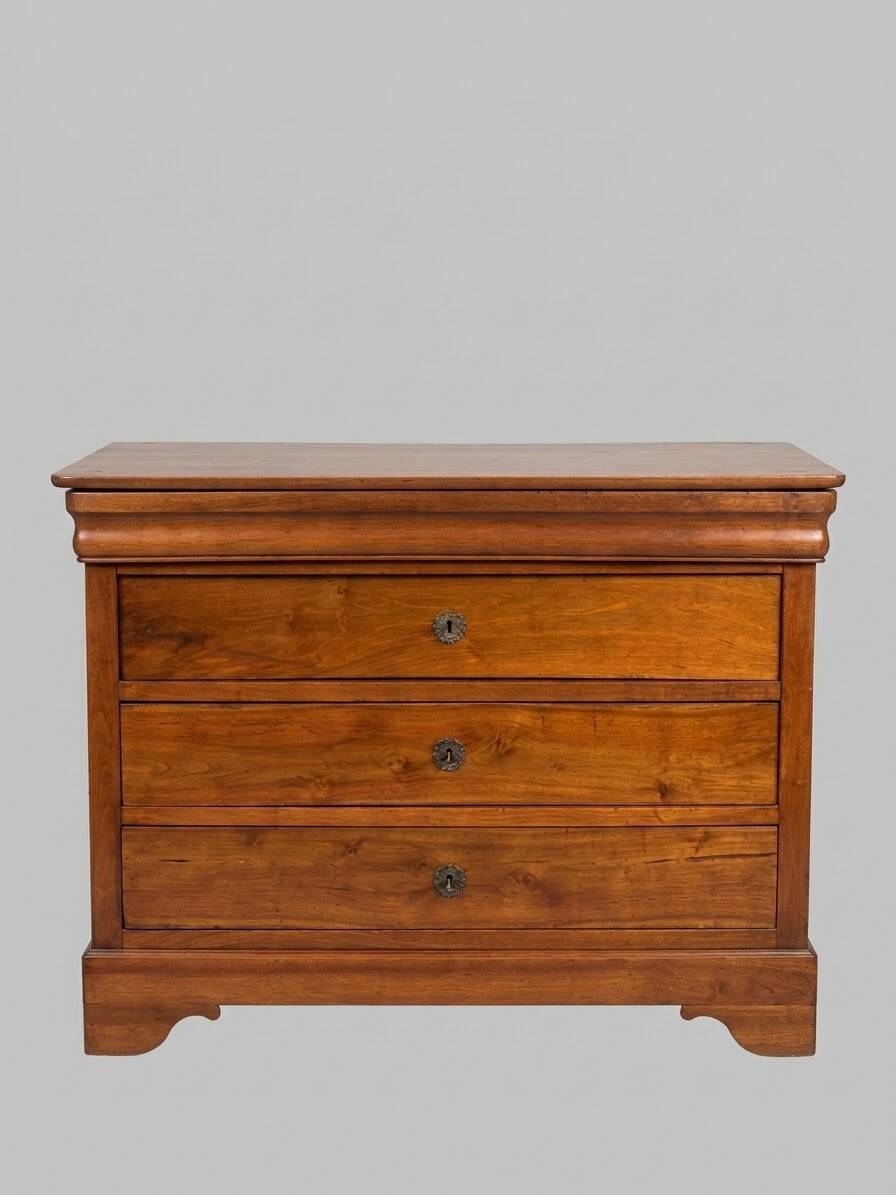 Commode ancienne Louis- Phillipe en merisier massif (19ème)