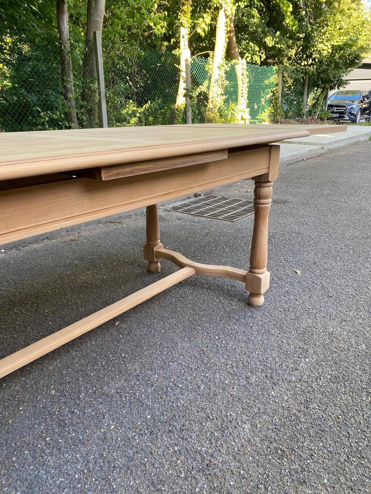 Table à manger de ferme extensible rénovée en chêne brut 270cm XXème