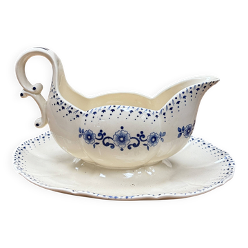 Sauceboat ironstone Boch Frères