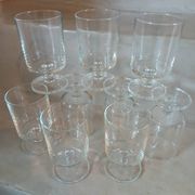 9 verres à pied vintages