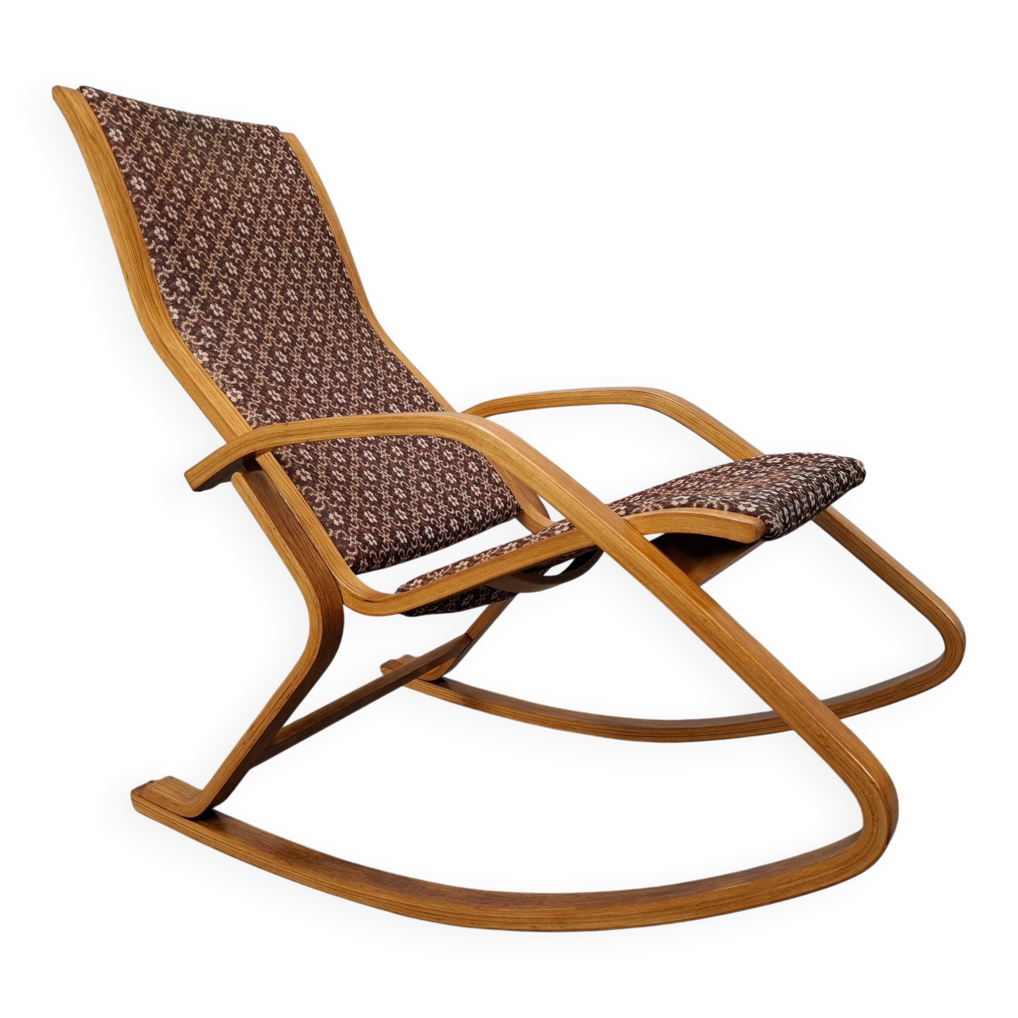 1930s Art Deco Czechoslovak Bentwood Rocking Chair with Original Upholstery