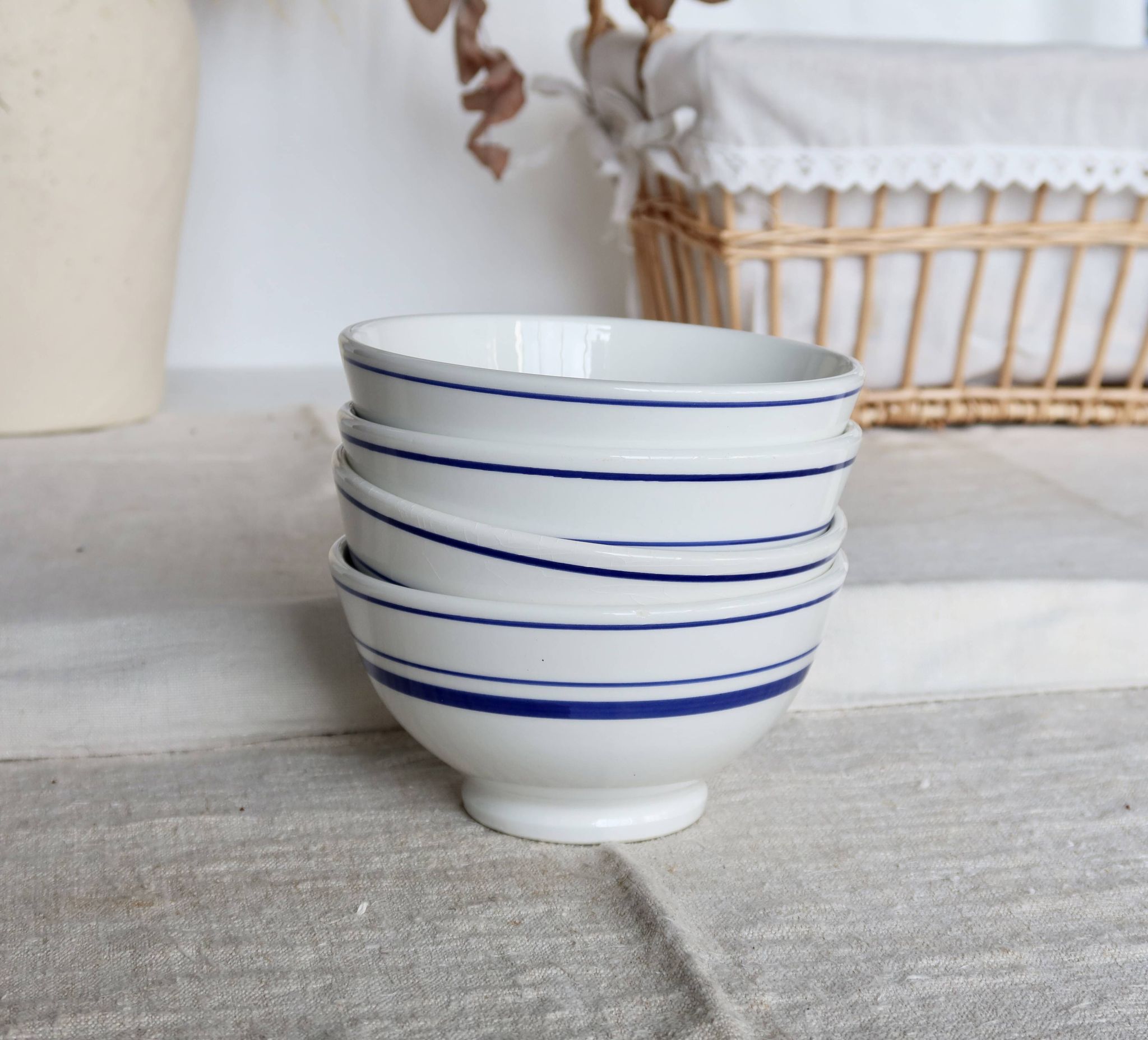 4 vintage Italian porcelain bowls – Blue bistro style border