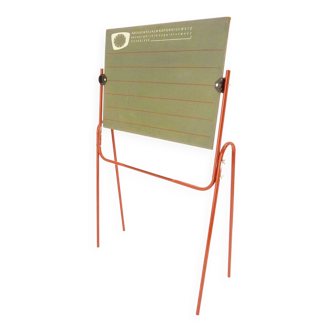 Red easel board