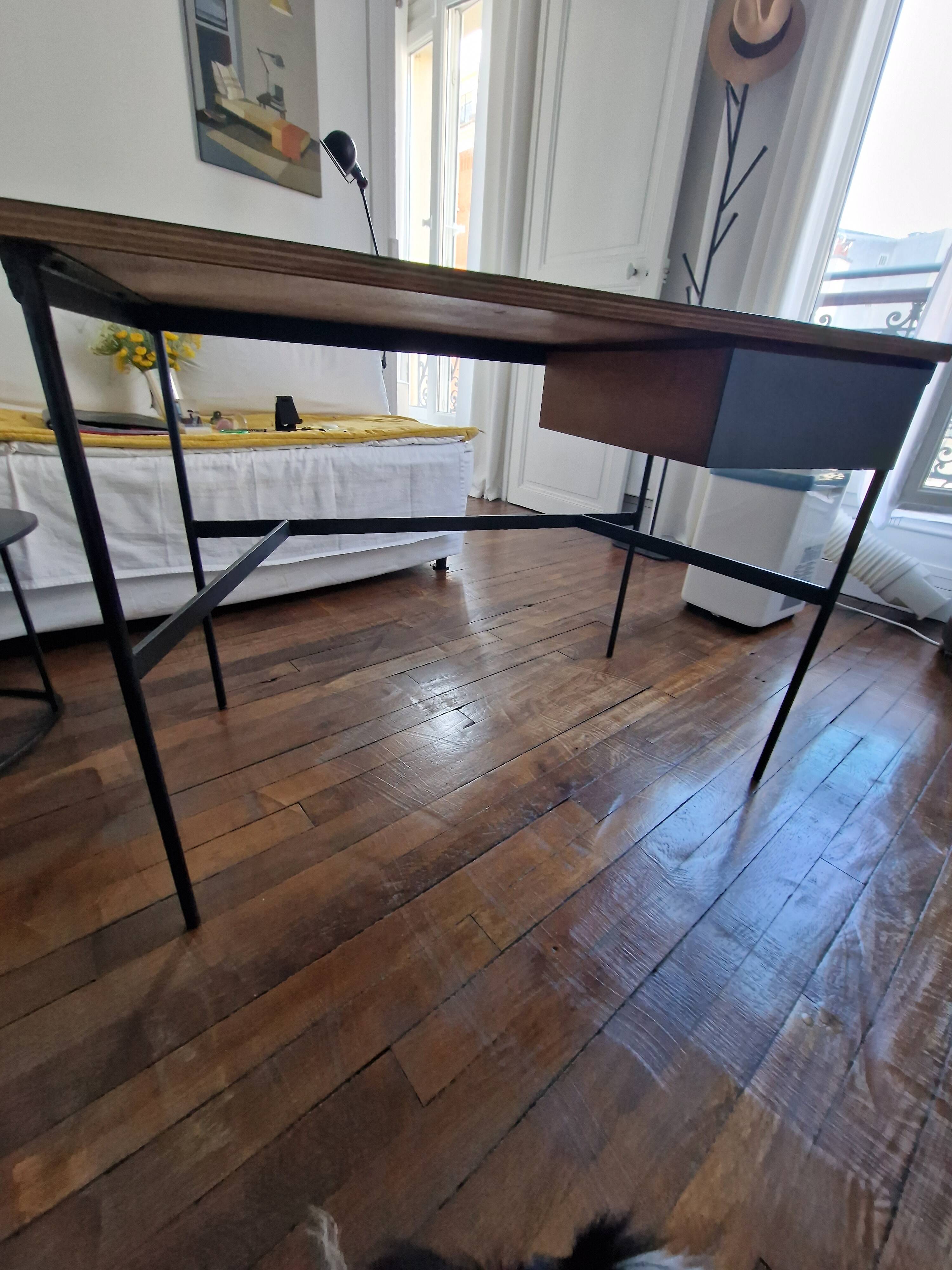 Desk assigned to Pierre Paulin 1960