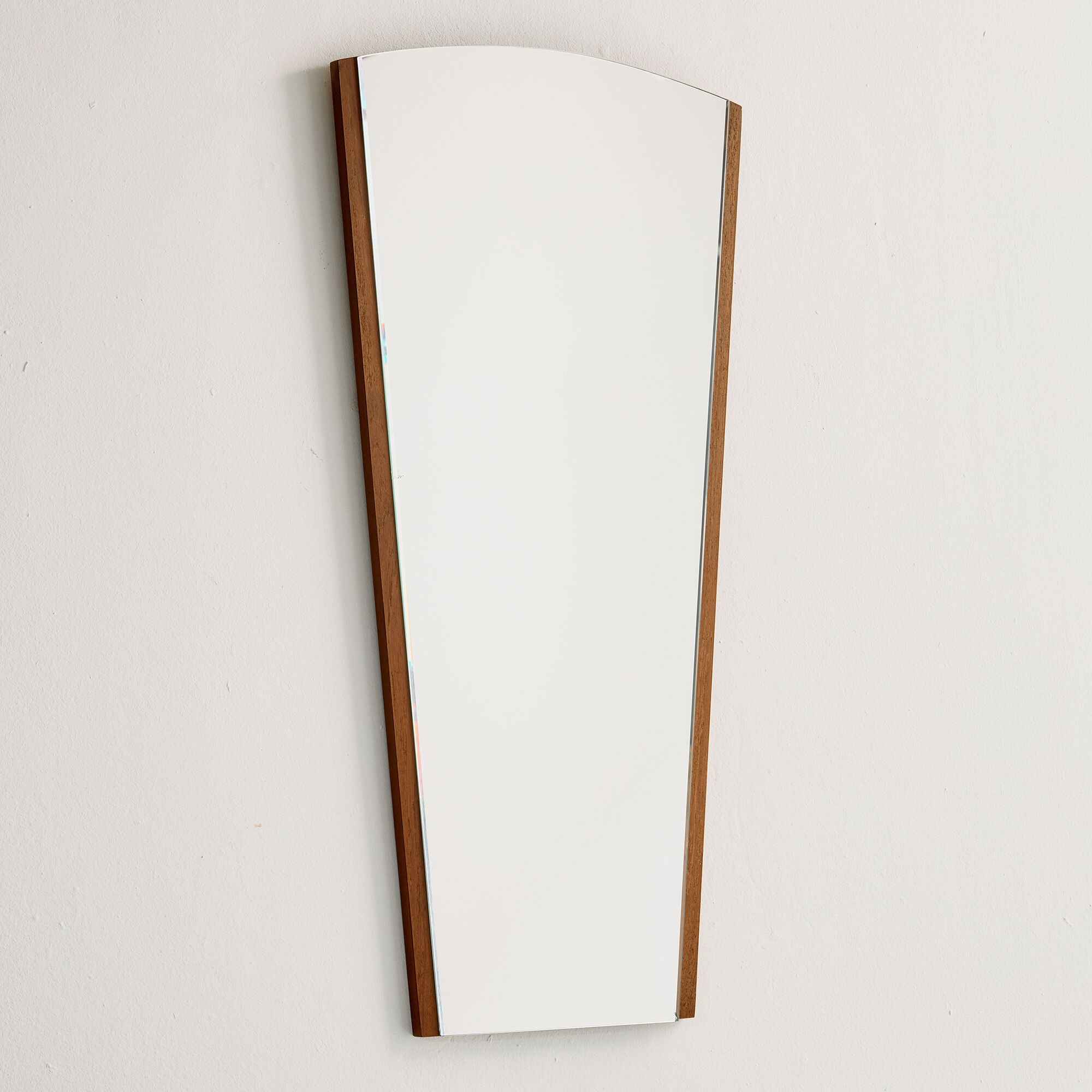 Miroir encadré en teck