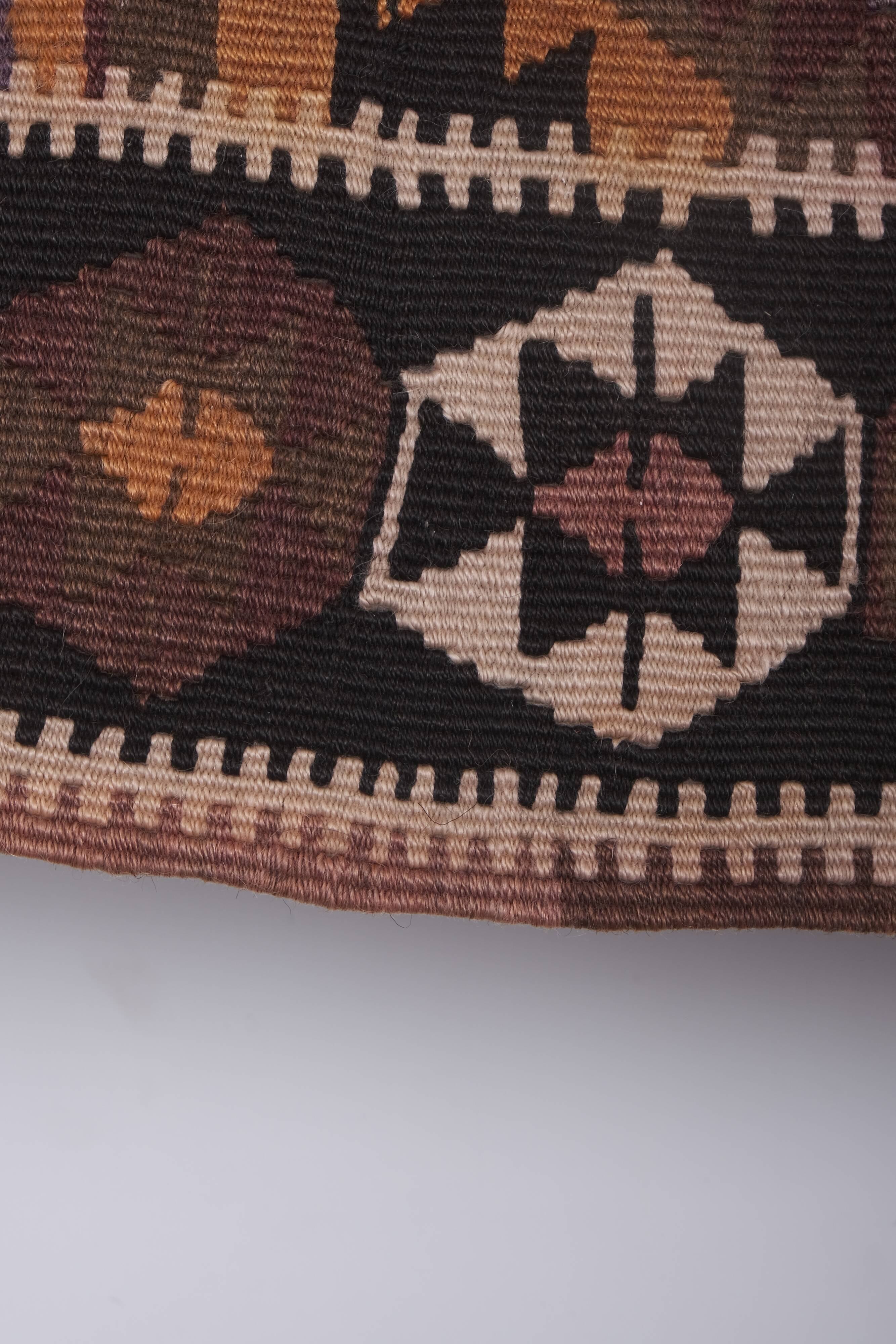Vintage Turkish rug from Oushak, handwoven 132x360 cm