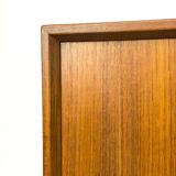 Buffet danois en teck par Henning Kjaernulf pour Bruno Hansen, années 1960