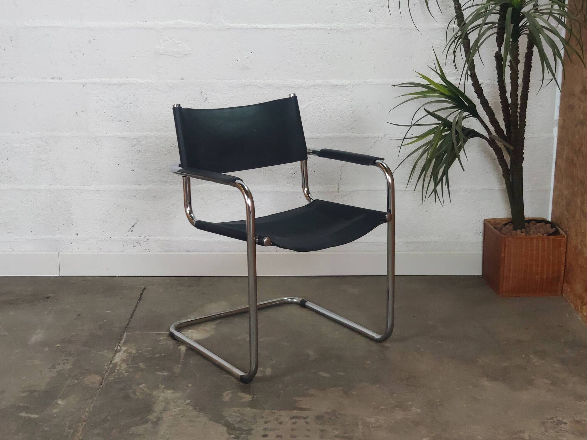 Armchair tubular steel