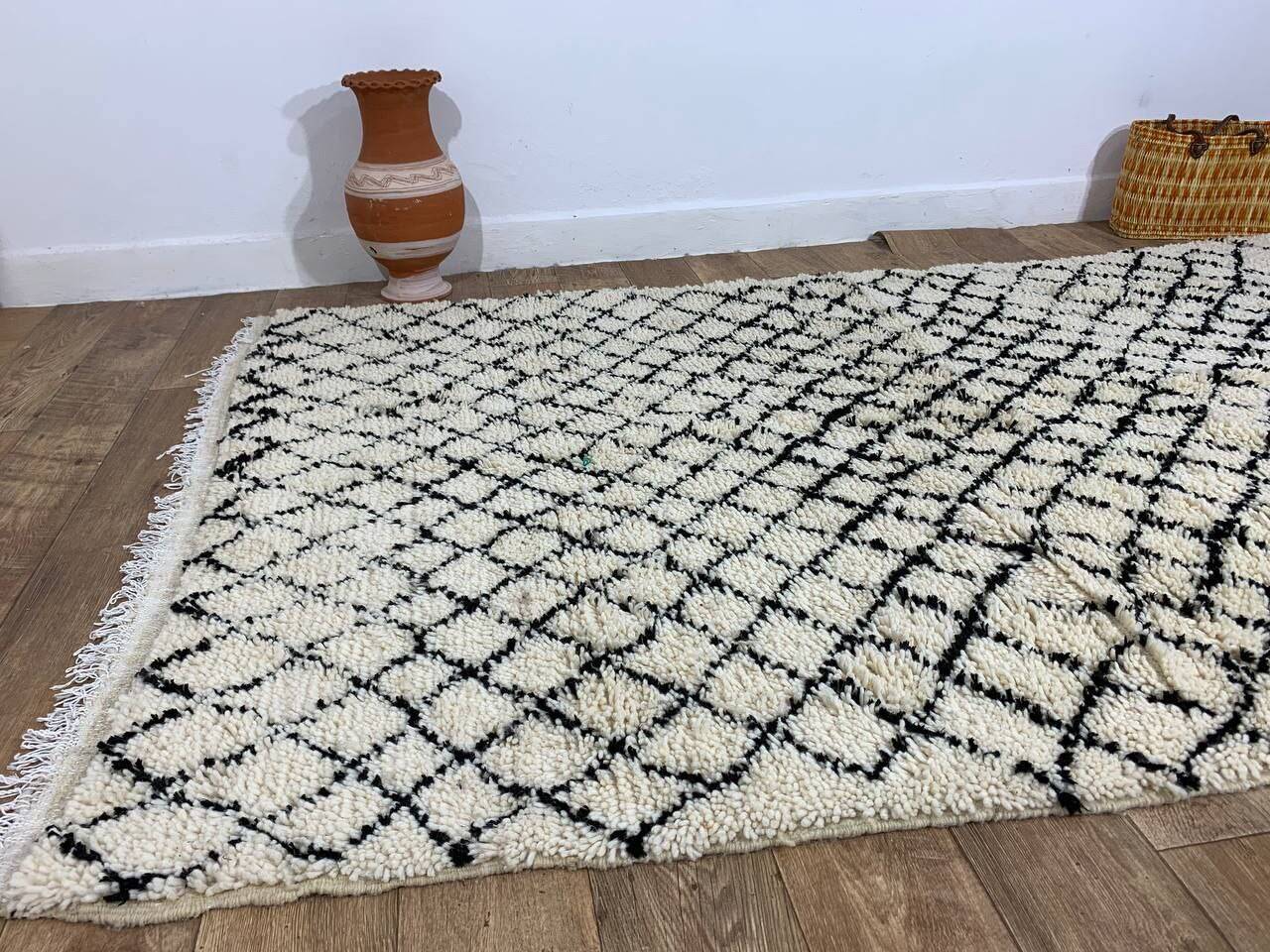 Handmade Moroccan Berber rug 260 x 156
