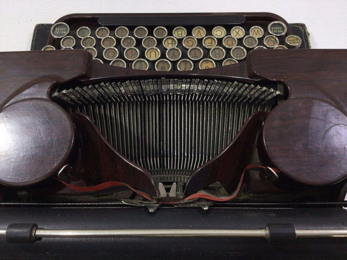 Royal Brand Typewriter