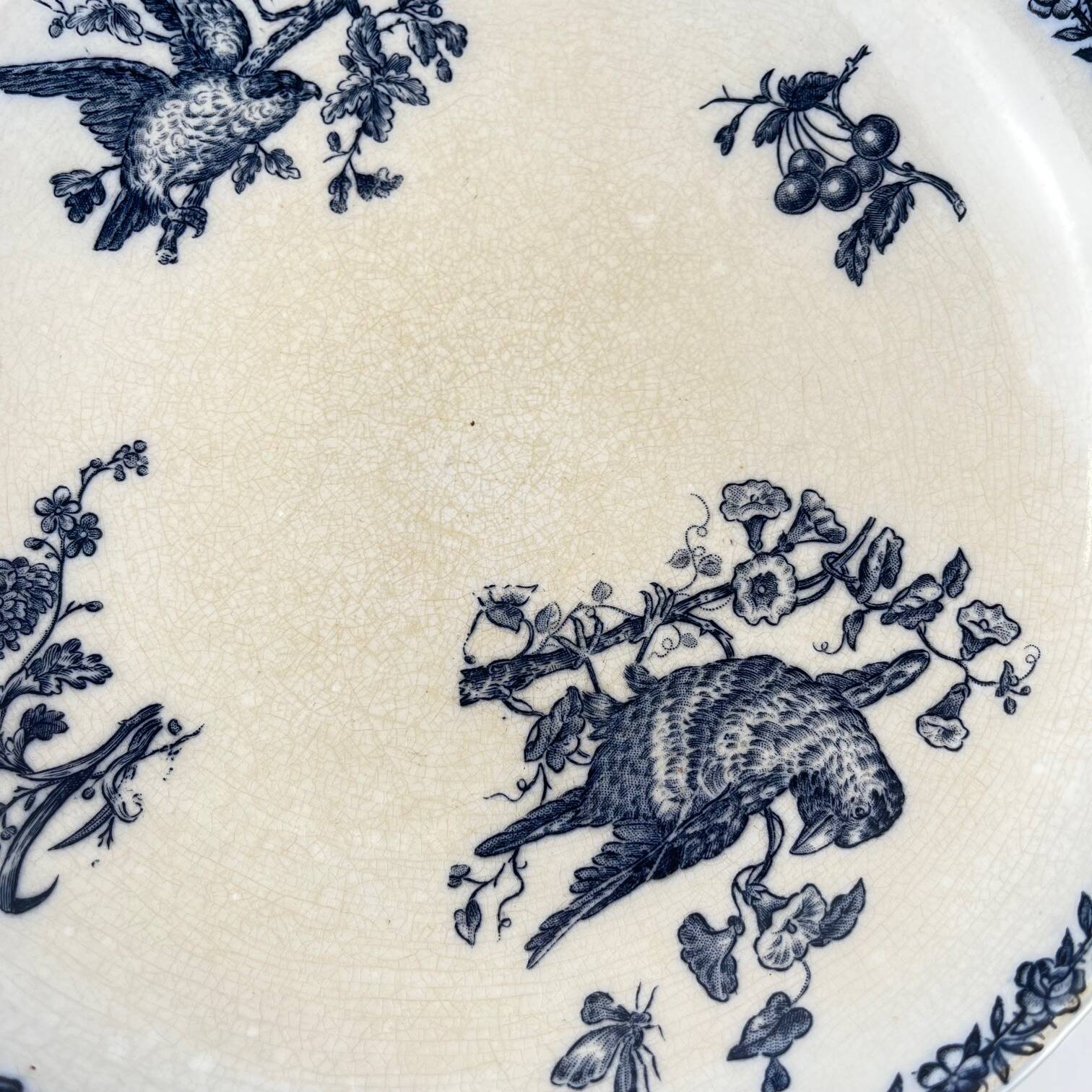 Pexonne iron earth compote dish, blue bird motif, late 19th century