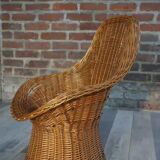 Fauteuil corbeille en osier pour enfant pour Rohe années 60 design Wim Den