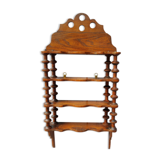 Wall shelf of the nineteenth century in wood coil