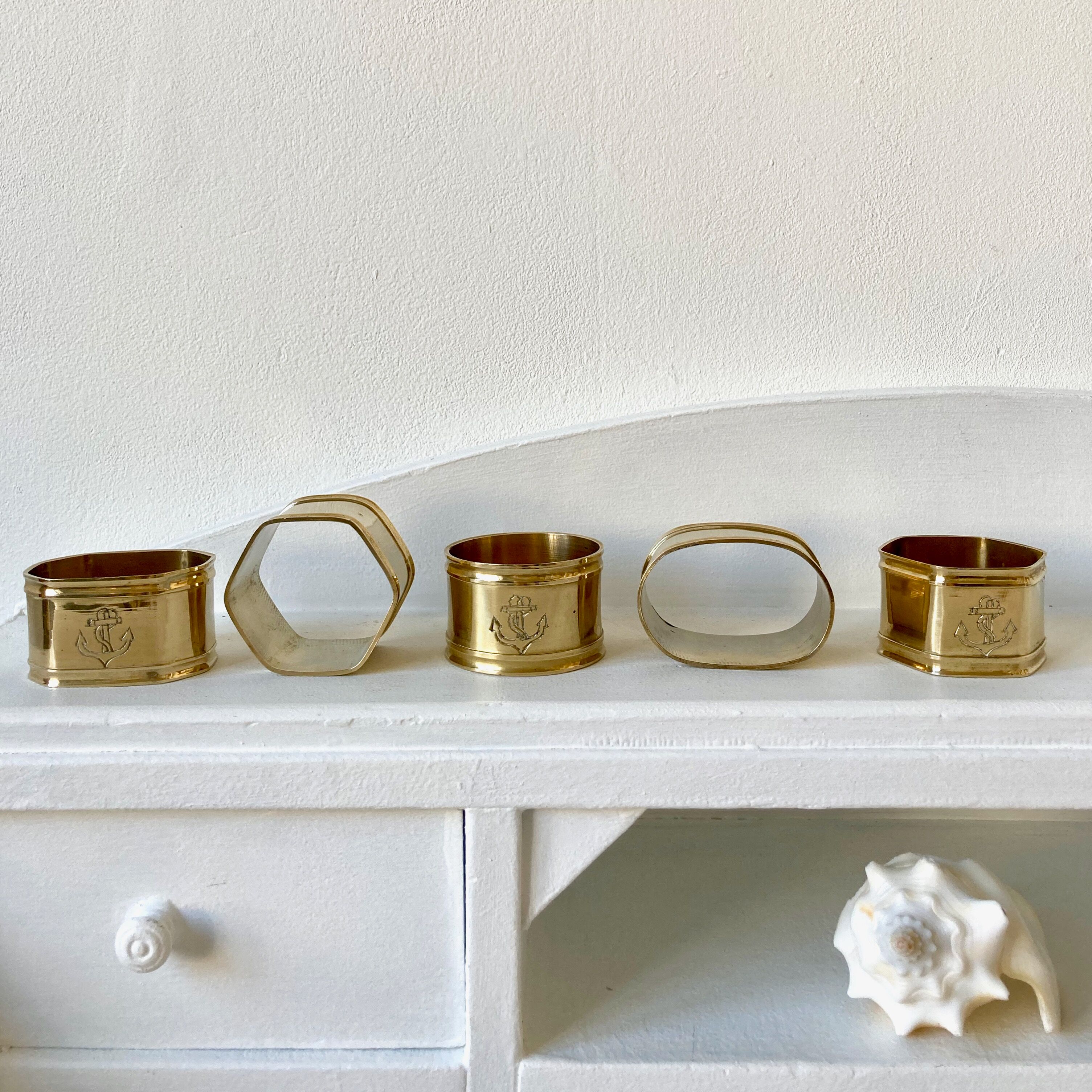 Boat anchor towel rounds