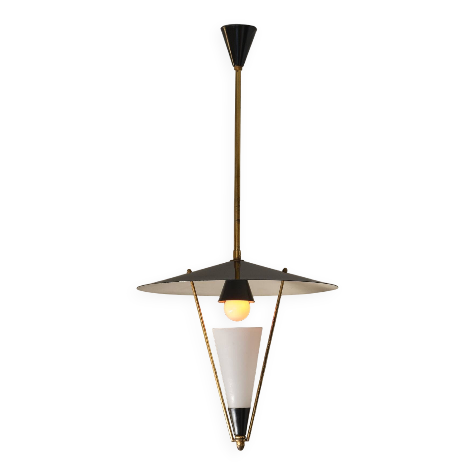 Suspension italienne en laiton et émail noir, attribuée à Stilnovo, années 1950