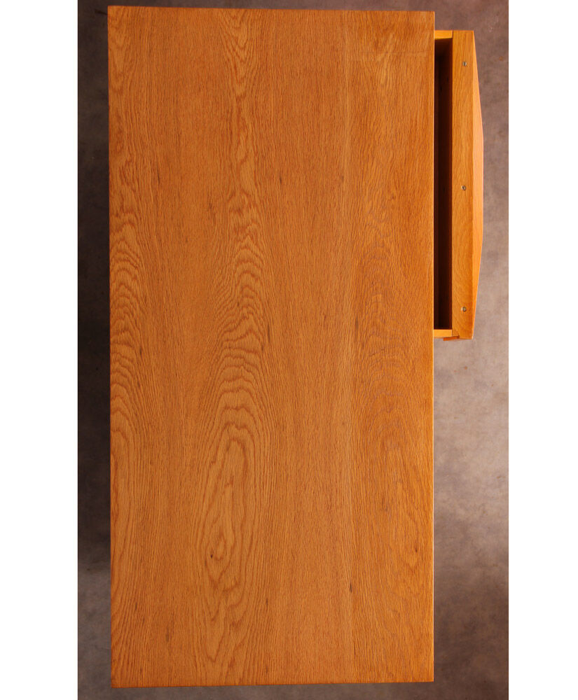 Commode éditée par Drevozpracujici Podnik, 1962
