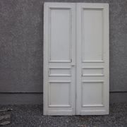 Paire de portes anciennes