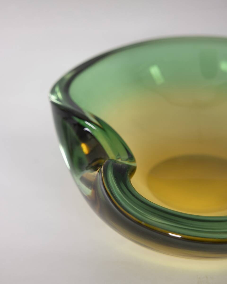 Vintage 1970s Murano glass submerged Italian design emptier tray