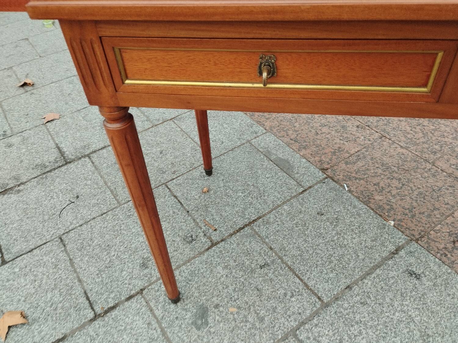 Antique flat desk in Louis XVI style