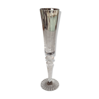 Flûte en crustal de Baccarat, modèle mille nuit flutissimo.