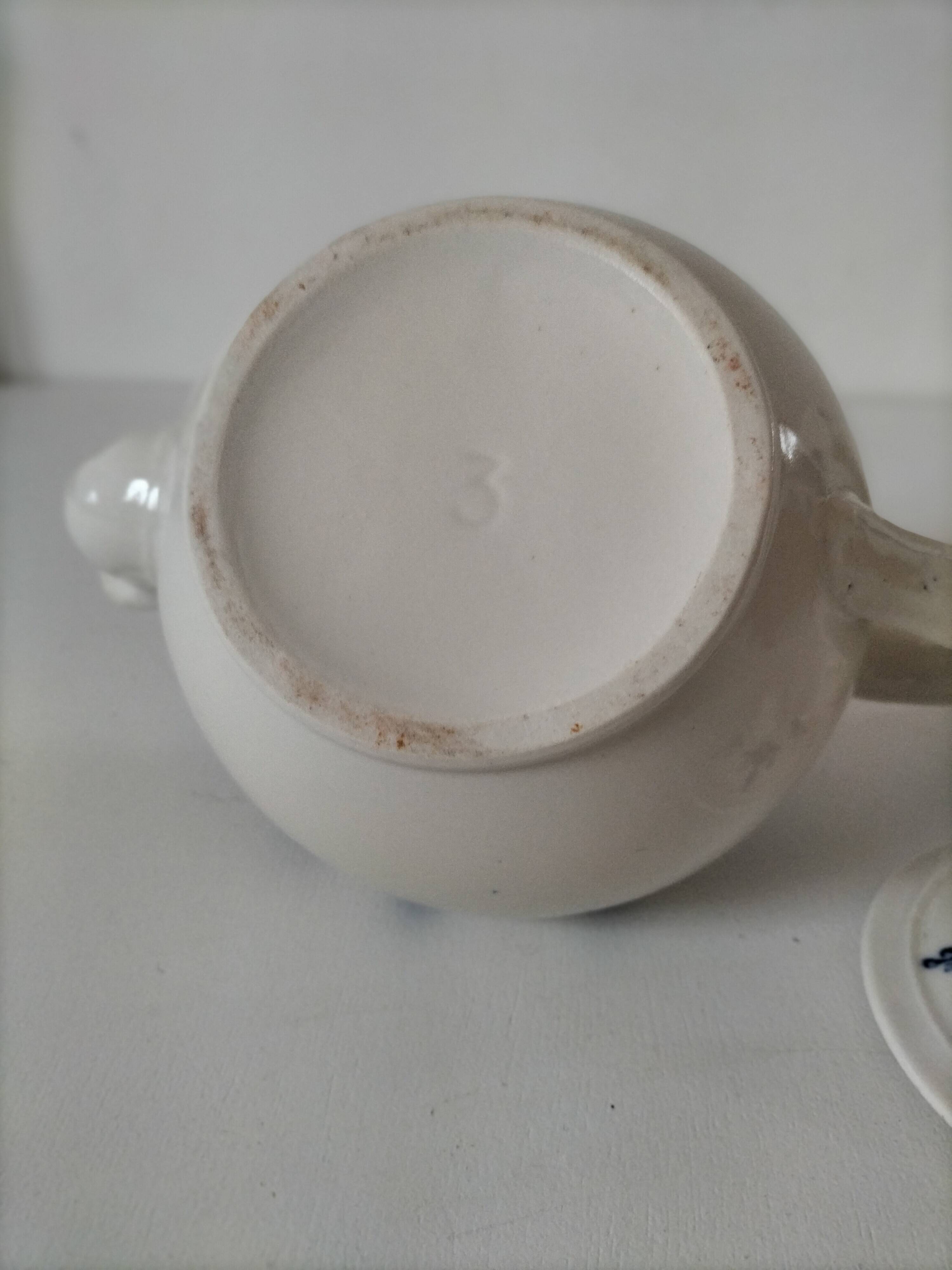 Saint Uze teapot or herbal tea maker