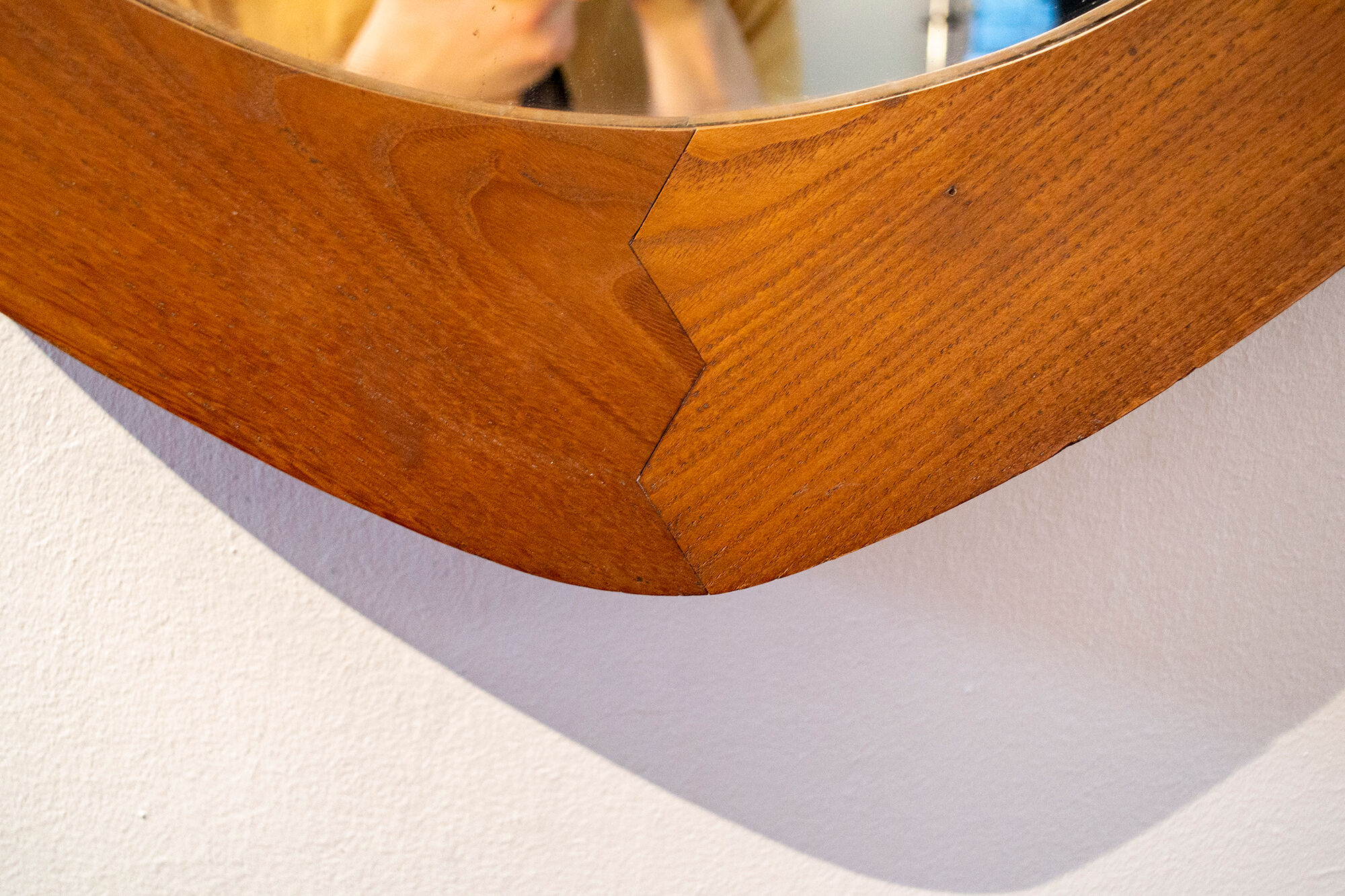 Mirror framed in Campo walnut wood and Graffi Italia Anni '50