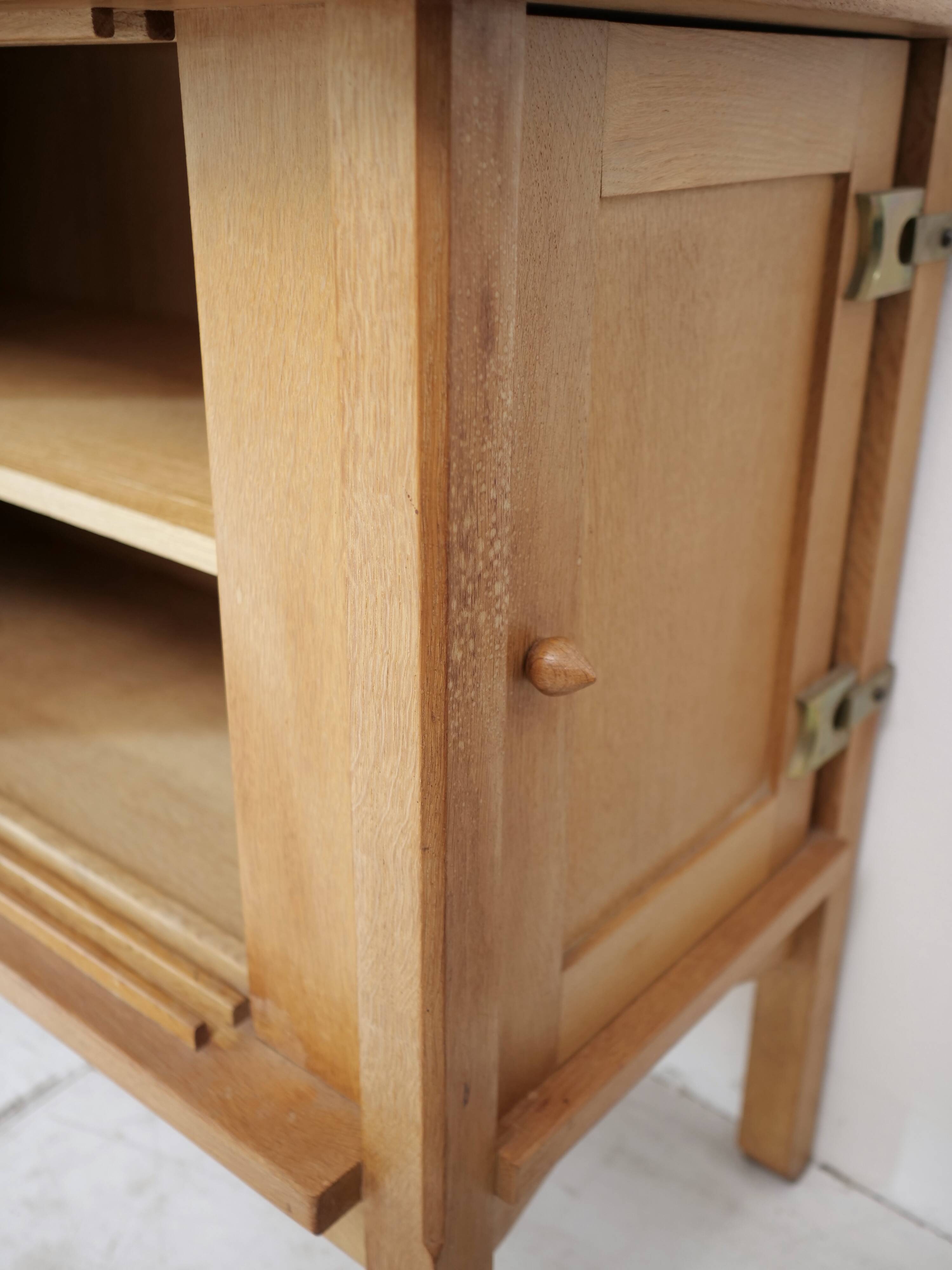 Guillerme and Chambron oak sideboard in light wood in a brutalist style.