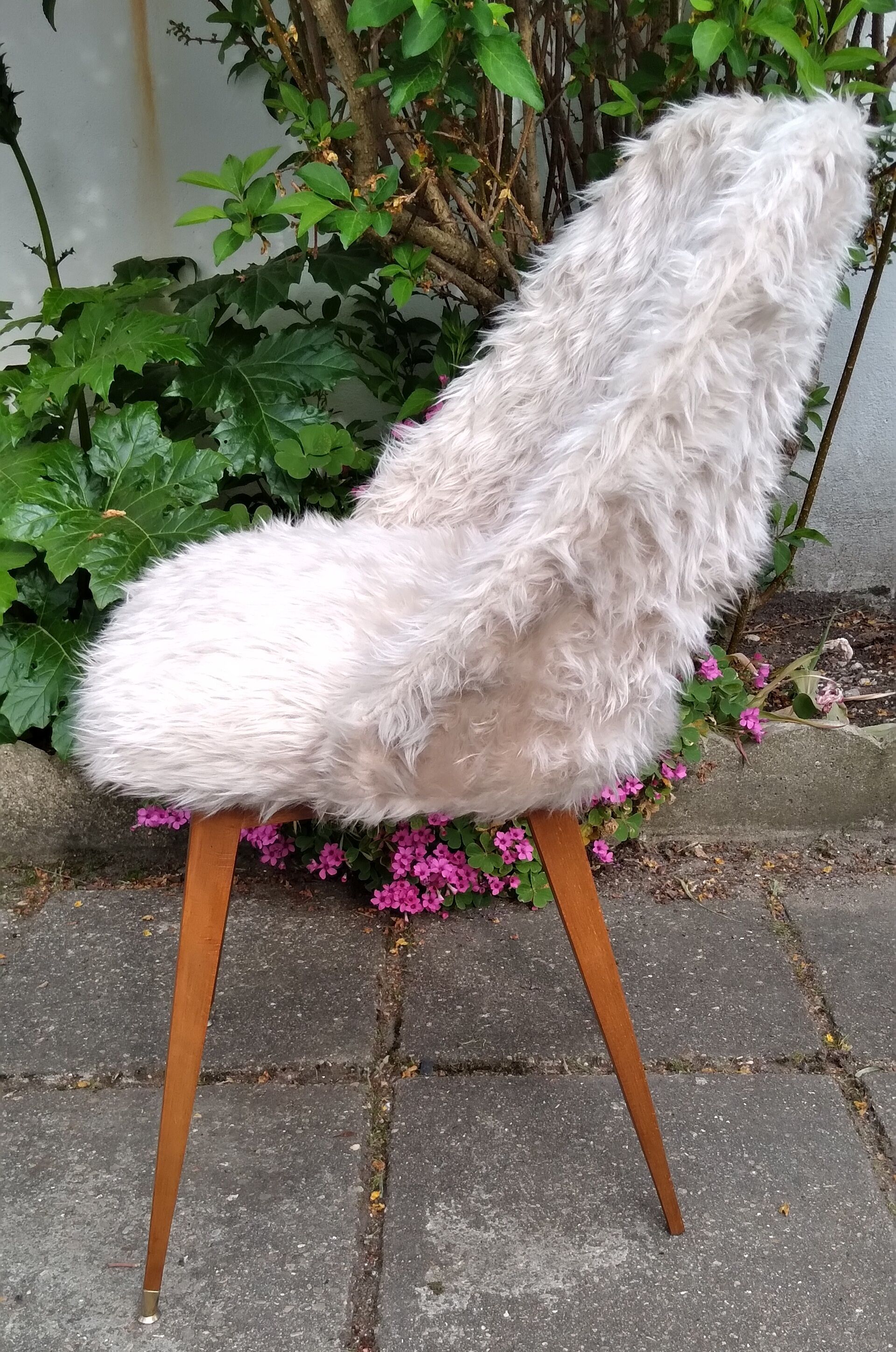 Moumoute chair 60s